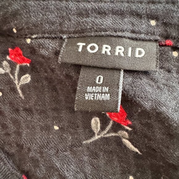 TORRID EMMA BABYDOLL CRINKLE GAUZE LONG SLEEVE BLACK ROSES SZ 0 TUNIC TOP - Picture 4 of 6